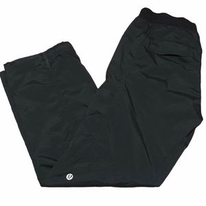 Great shape Luluemon Athletica elastic waist style E4 athletic lounge pants XL